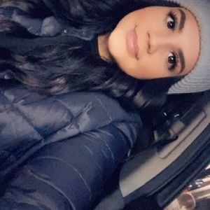 Meet your Posher, Alexandra